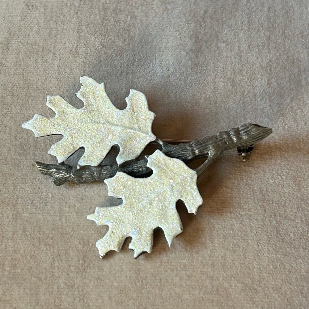Vintage JJ Jonette Snow White Frost Enamel Leaves Brooch